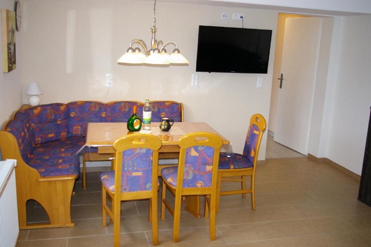 Ferienwohnung Am Steigerwaldrand Sugenheim Ngoại thất bức ảnh