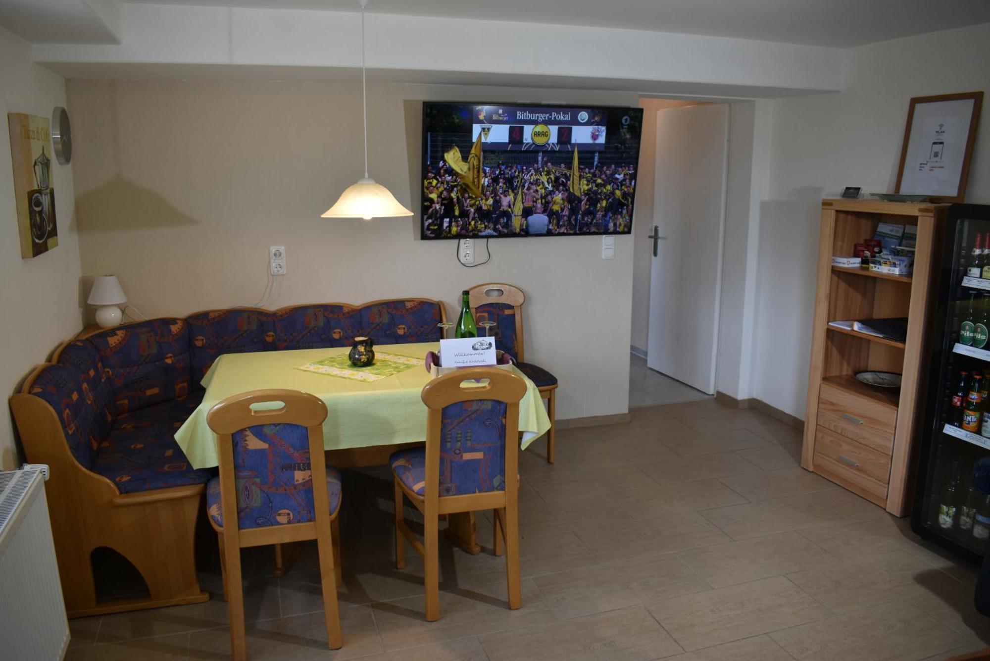 Ferienwohnung Am Steigerwaldrand Sugenheim Ngoại thất bức ảnh
